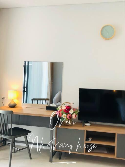 A Sea View Beautiful Studio Apartment Нячанг Екстер'єр фото